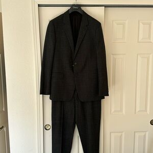 Theory Suit